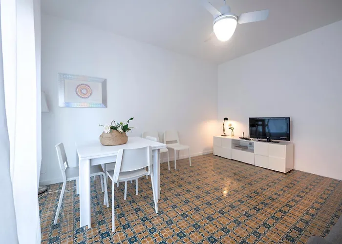 283 - Casa Margherita, A 300metri Dal Mare Di *